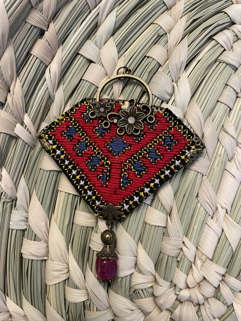 گردنبند 03708